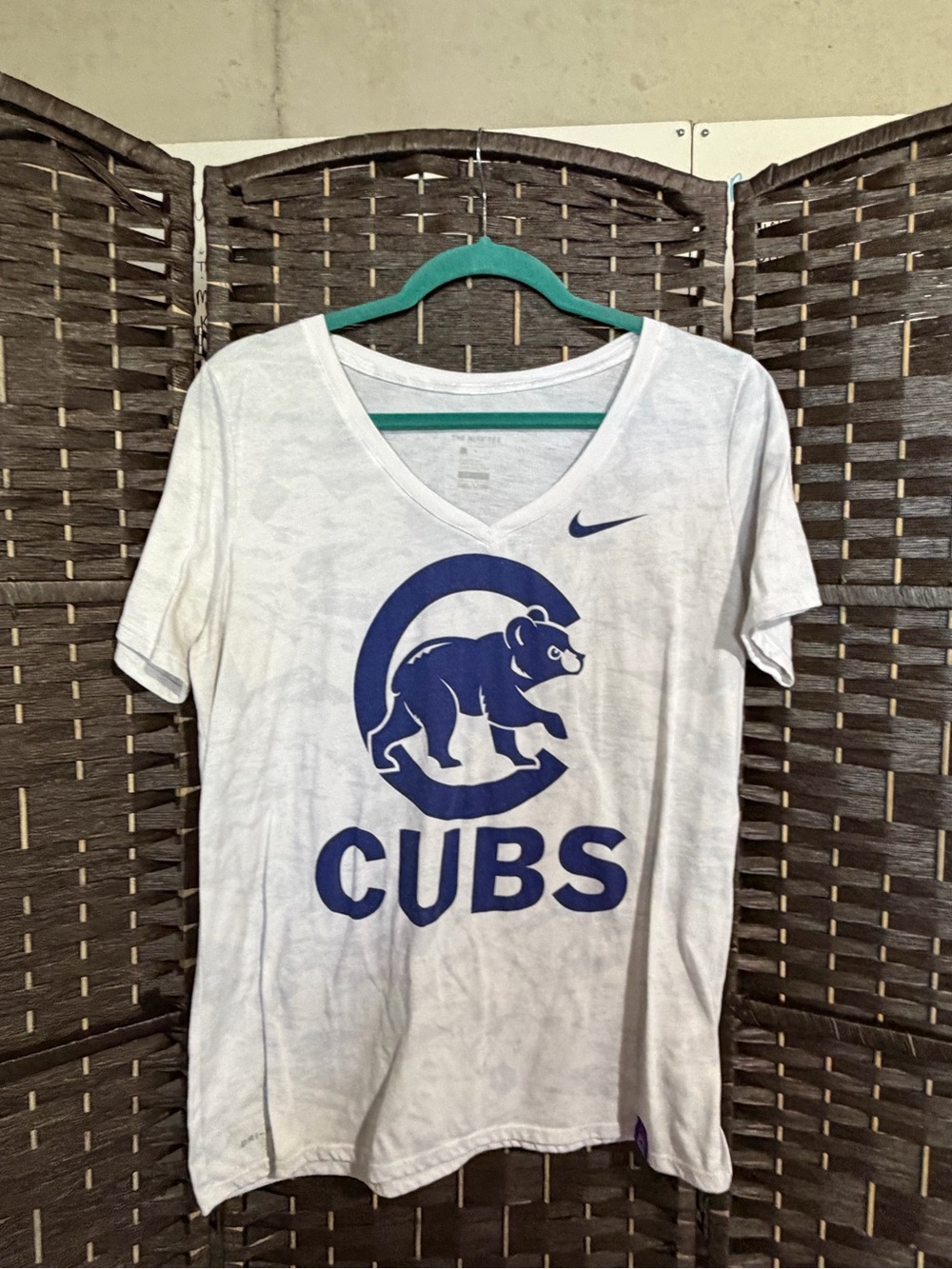 Nike White V-Neck Cubs Logo Tee